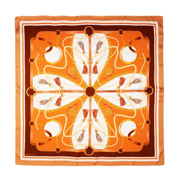 Jedwabna apaszka 88x88 cm Equestrian Royale Amber Glow w odcieniach pomarańczy i złota – 100% jedwab morwowy 14 momme