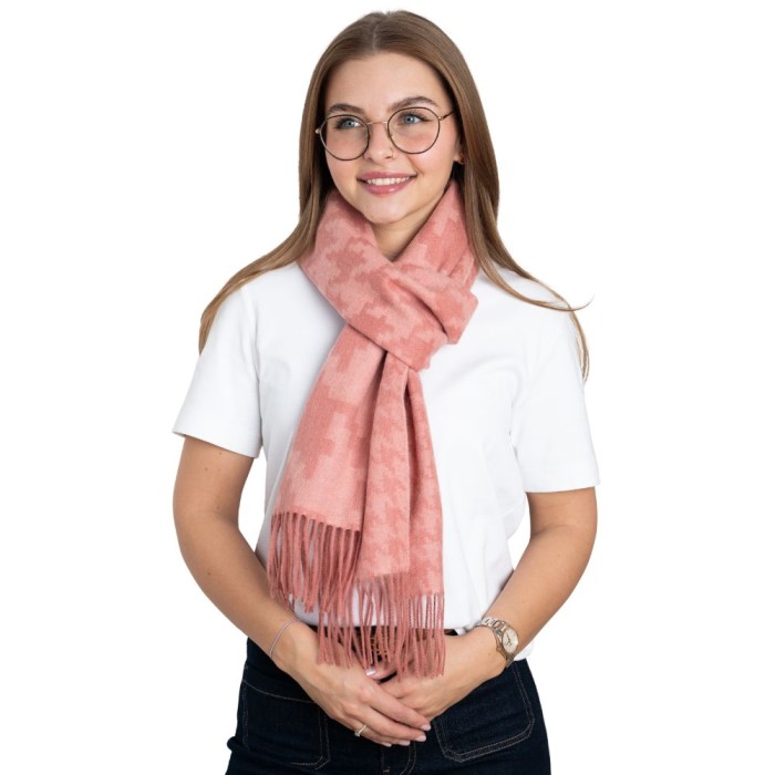 Różowy szalik damski w pepitkę ze 100% wełny australijskiej