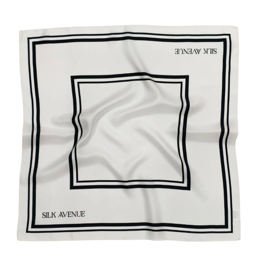 Jedwabna apaszka Blanc Noir Silk Avenue – biała z czarnymi paskami, jedwab twill 14 momme