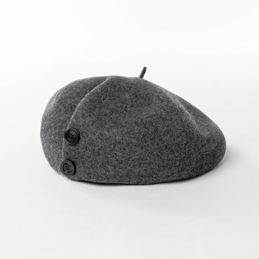 szary beret melanż z ozdobnymi guzikami z wełny